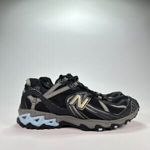 New Balance 572 Black Gray All Terrain Trail Running Shoe WT572BB Women’s Size 9